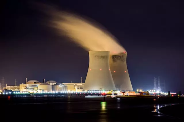 The Pros of Nuclear Energy Pros and Cons of Nuclear Energy